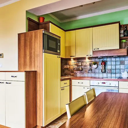 Sachruv Kopec-2 By Interhome شقة هاراشوف